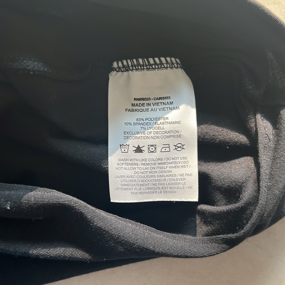 Nike Womens Dri-FIT One Luxe Twist Cropped Short-Sleeve Top Black Medium - Picture 6 of 6